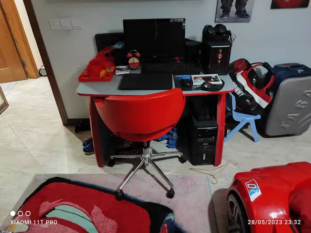 فروش فوری ست کامل تخت و میز و فرش و کمد|تخت و سرویس خواب|گنبد کاووس, |دیوار