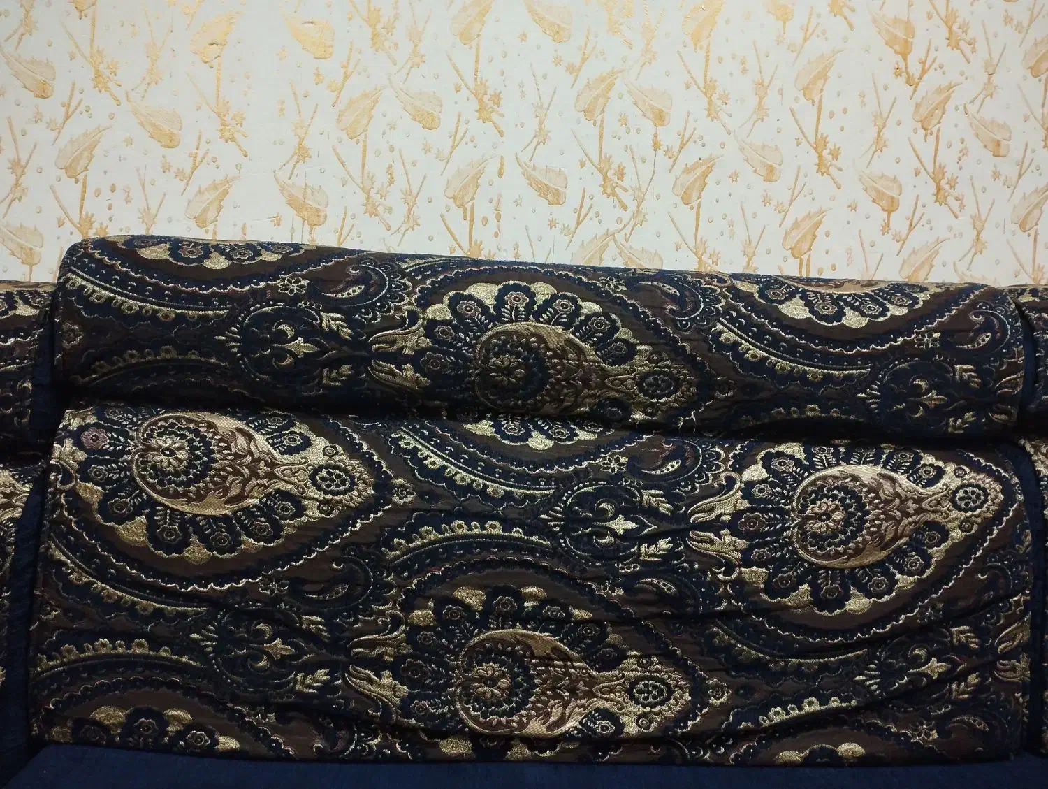 6عدد پشتی تمیز|پشتی|اهواز, پردیس دو|دیوار