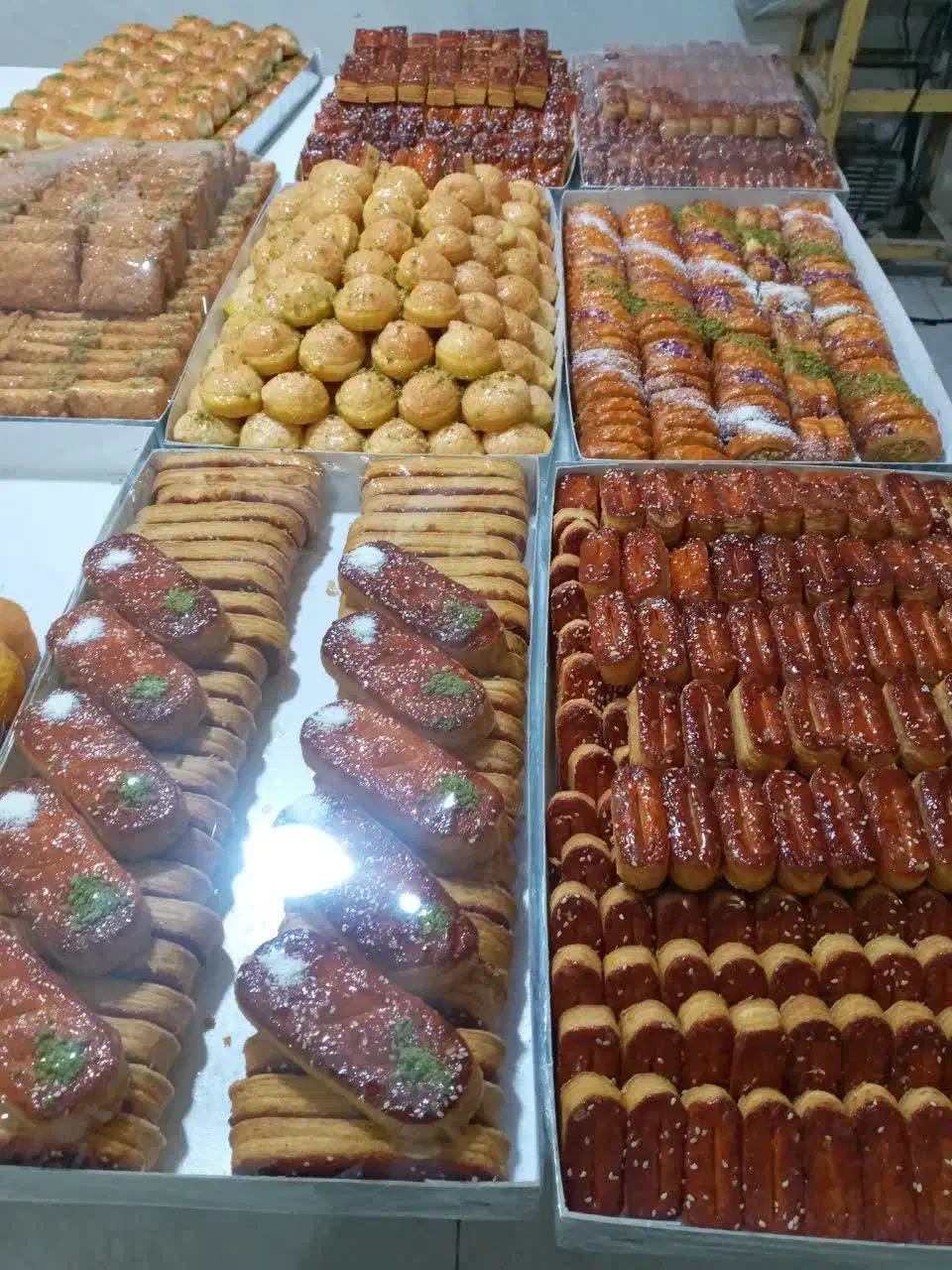 تولید و پخش انواع شیرینی خشک به صورت عمده|خوردنی و آشامیدنی|اسلامشهر, شهرک مهدیه|دیوار