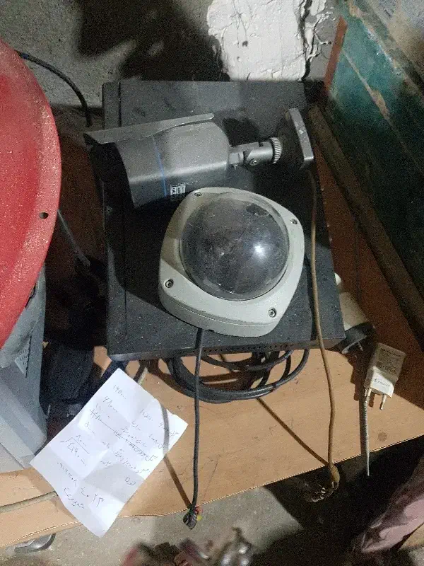 فروش دو عدد دوربین بادستگاه|دوربین مداربسته|گتوند, |دیوار