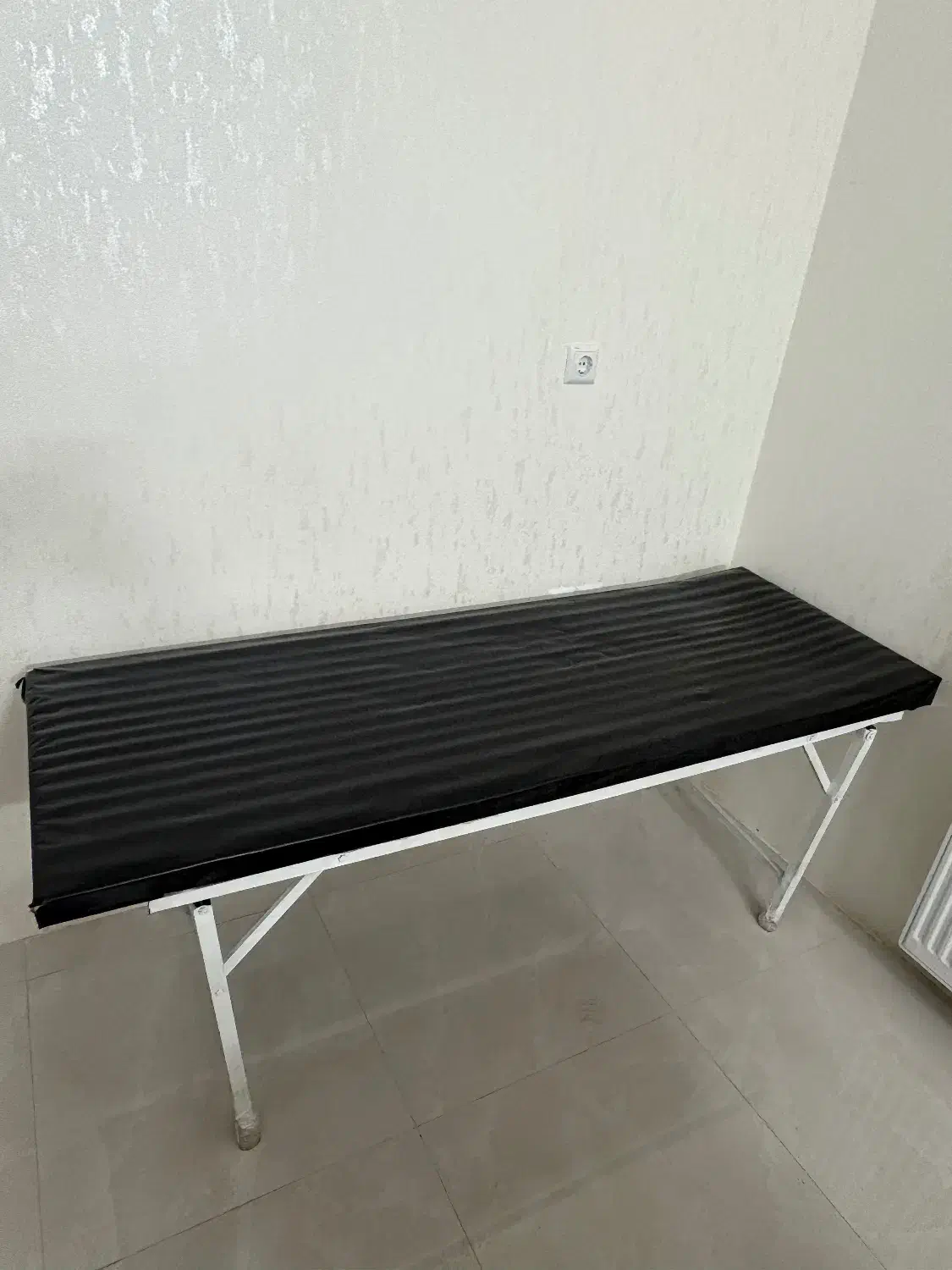 تخت|آرایشگاه و سالن‌های زیبایی|قم, پردیسان|دیوار