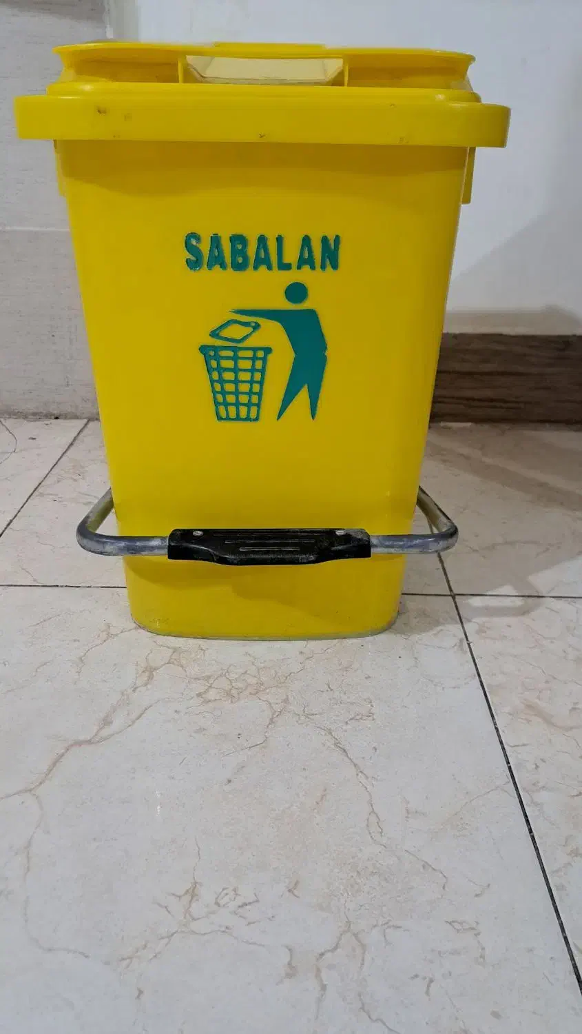 سطل زباله|لوازم نظافت|شیراز, شهرک گلستان شمالی|دیوار