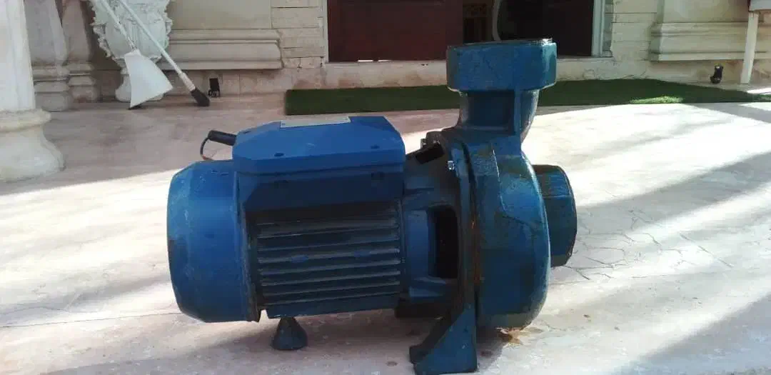 پمپ آب ۲ اسب ایتالیایی|مصالح و تجهیزات ساختمان|شهریار, بکه|دیوار