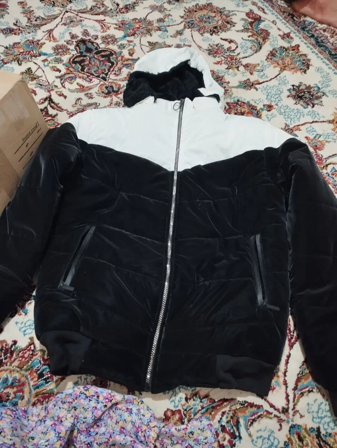 کاپشن اسپرت سیلیکونی|لباس|سامن, |دیوار