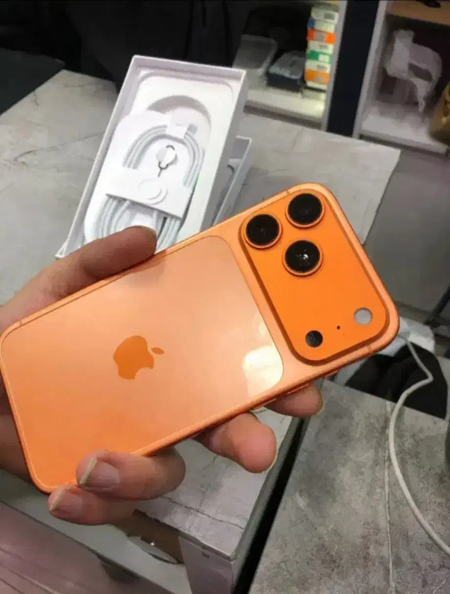 آیفون 17 پرومکس ویتنام|موبایل|بندرعباس, |دیوار