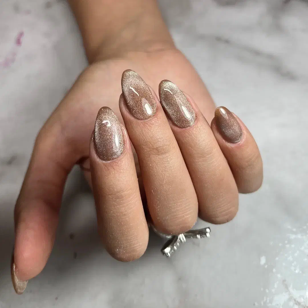 کاشت ناخن|خدمات آرایشگری و زیبایی|مشکین‌دشت, |دیوار