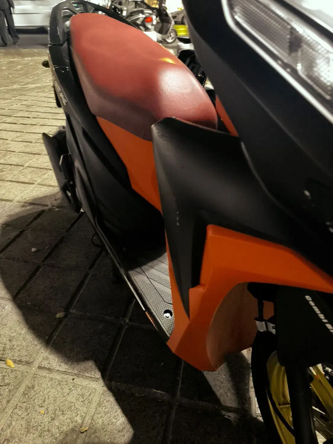 طرح کلیک 1400 مشکی نارنجی click|موتورسیکلت|تهران, گمرک|دیوار