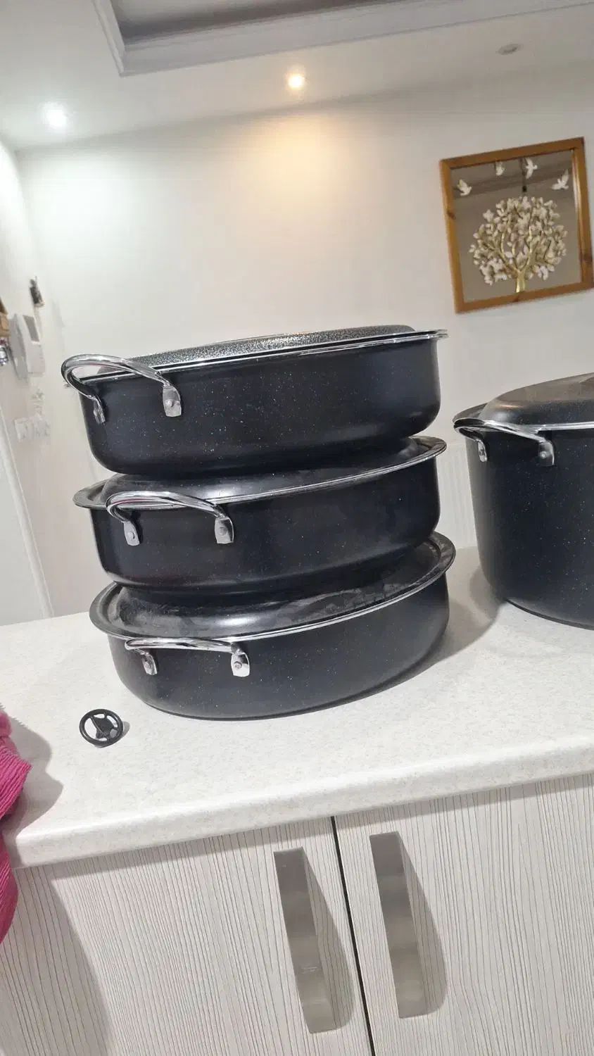 قابلمه سایز بزرگ|ظروف پخت‌وپز|فشاپویه, |دیوار