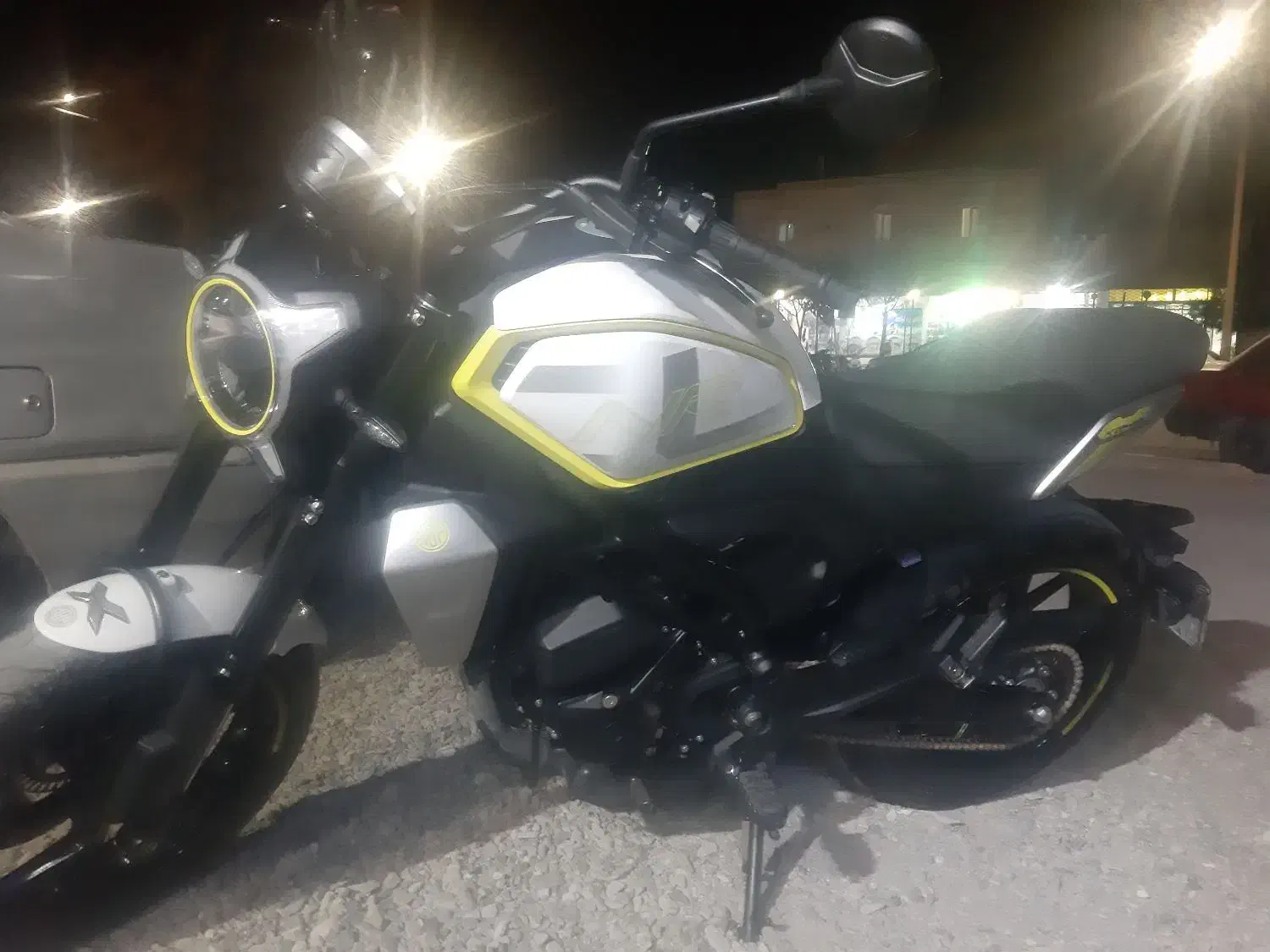 موتور بنلی کی وی ۲۵۰|موتورسیکلت|سبزوار, توحیدشهر|دیوار