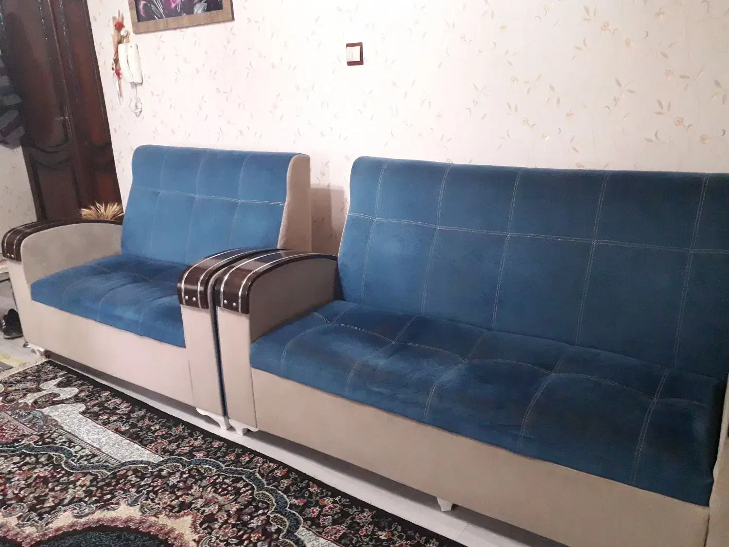 راحتی هفت نفره سالم|مبلمان خانگی و میز عسلی|فومن, |دیوار