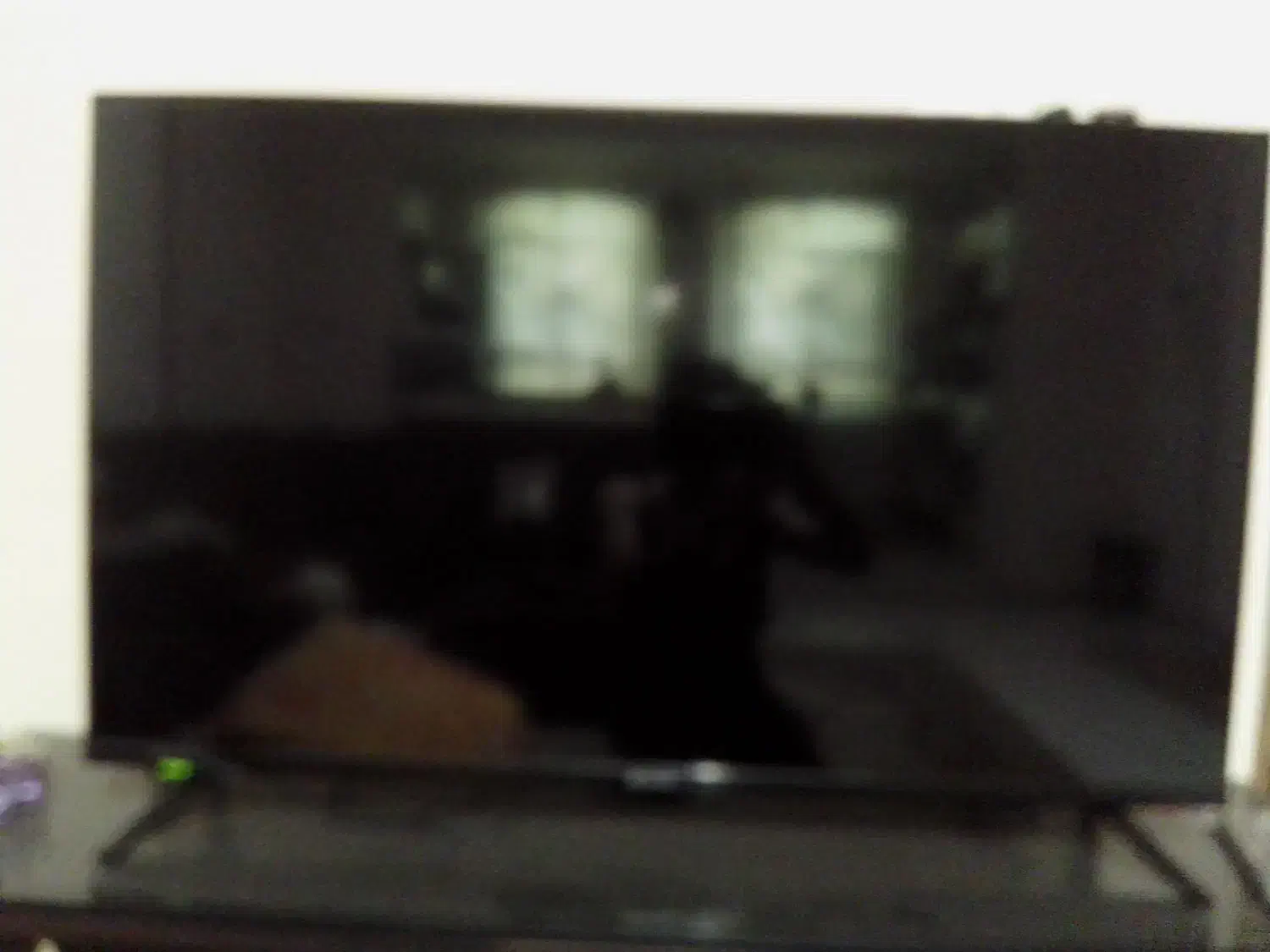 تلویزیون 43اینج هوشمند|تلویزیون و پروژکتور|سمنان, |دیوار