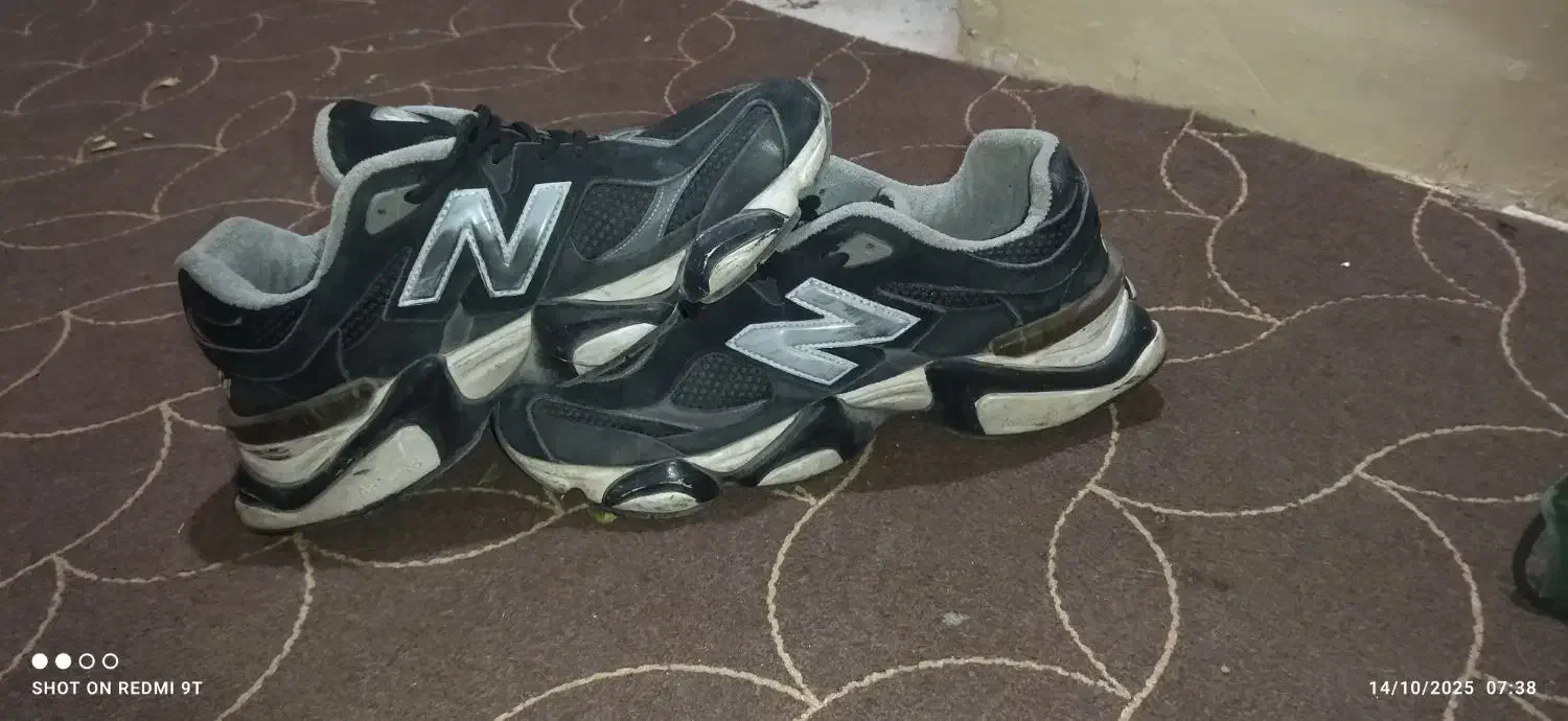 xکتونی اورجینال نیوبالانس۹۰۶۰|کیف، کفش، کمربند|تایباد, |دیوار