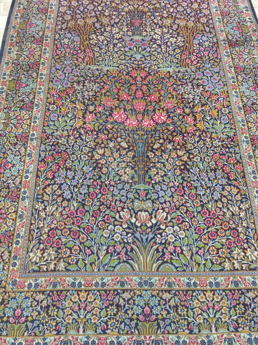 خریدو فروش فرش دستبافت کرمان درب منزل|فرش|رفسنجان, |دیوار