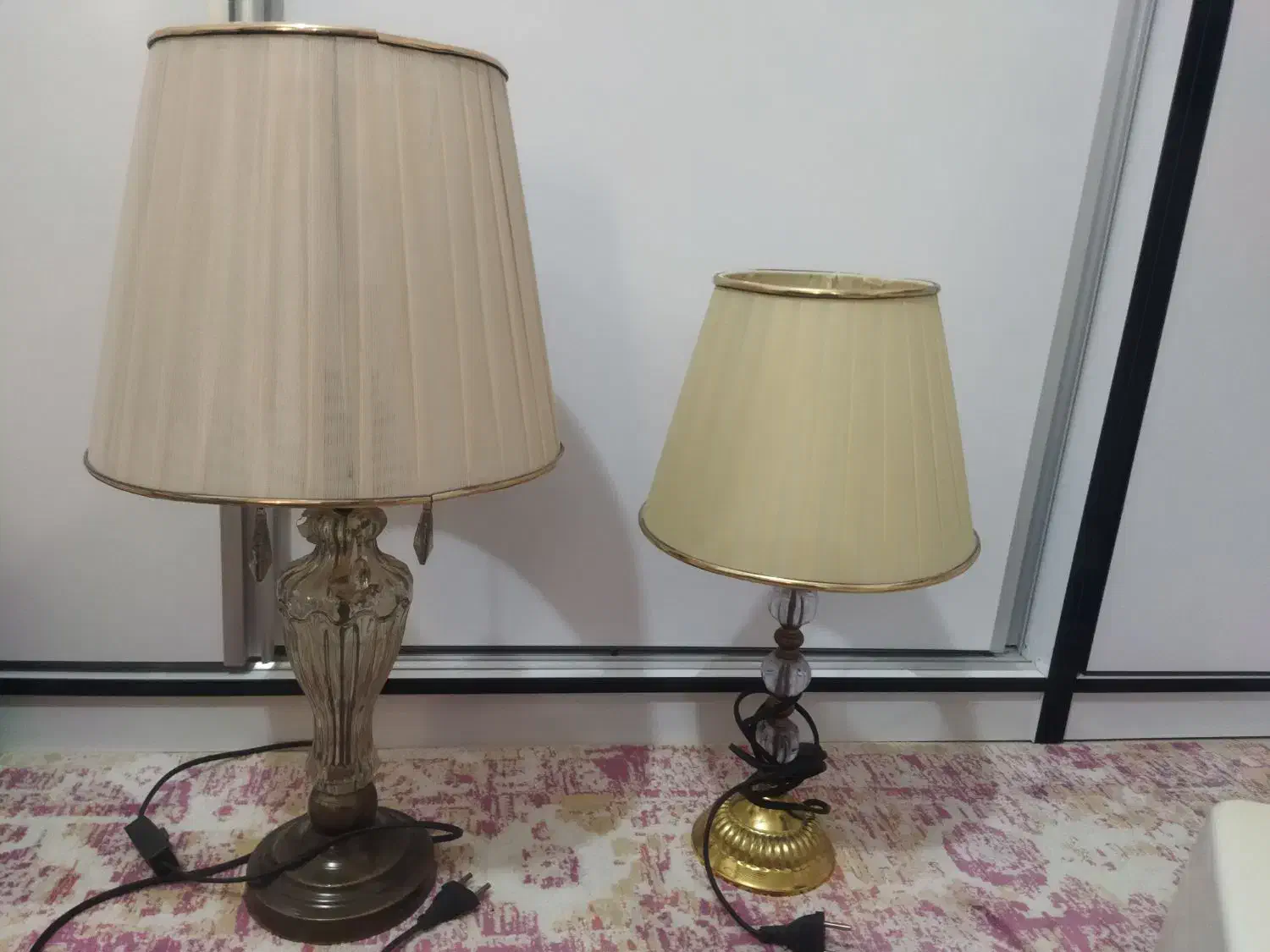 آباژور|چراغ خواب و آباژور|پرند, فاز ۶|دیوار