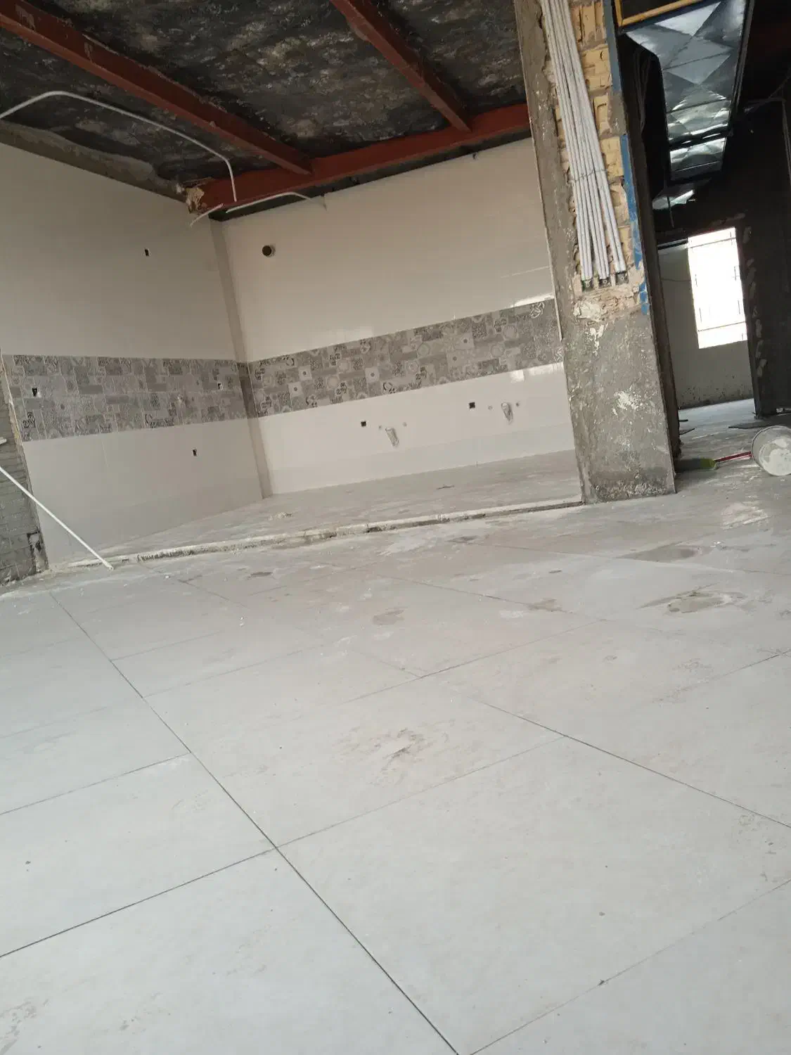 کاشی سرامیک و حسین|خدمات پیشه و مهارت|بیرجند, |دیوار