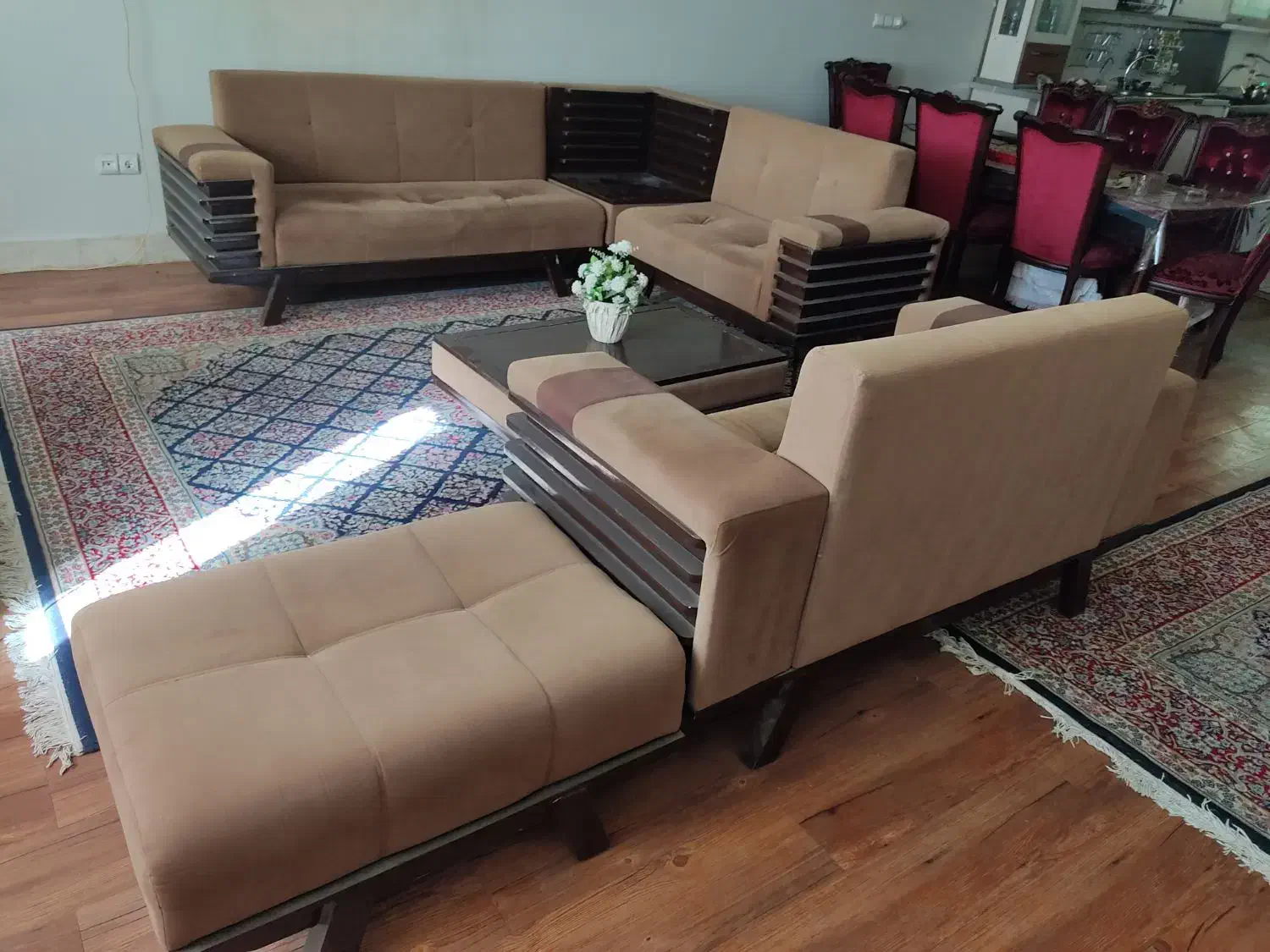 یک ست مبلمان راحتی|مبلمان خانگی و میز عسلی|شاهین‌شهر, چمران|دیوار