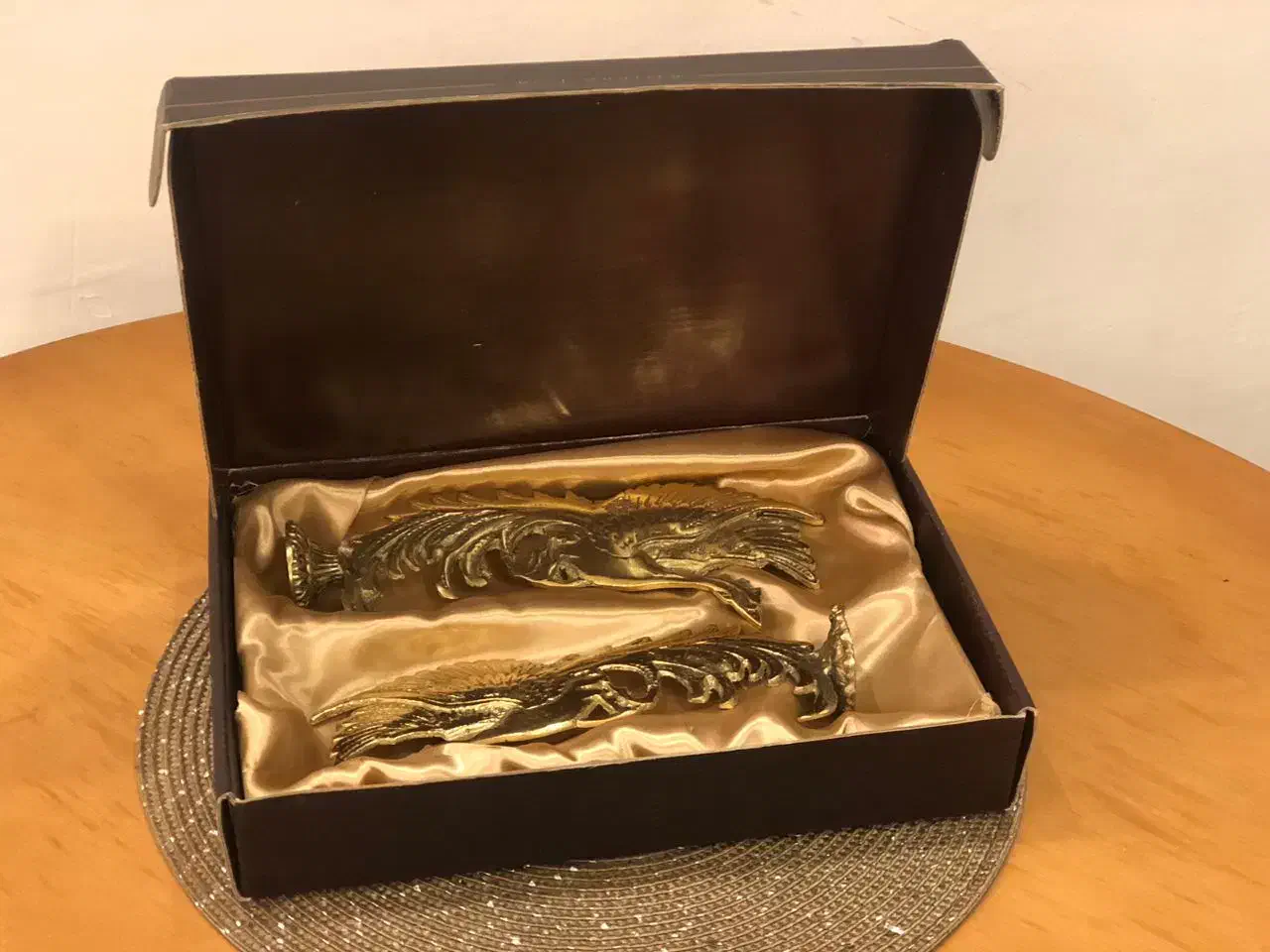 تزیینی|مجسمه، تندیس، ماکت|پردیس, فاز ۲|دیوار