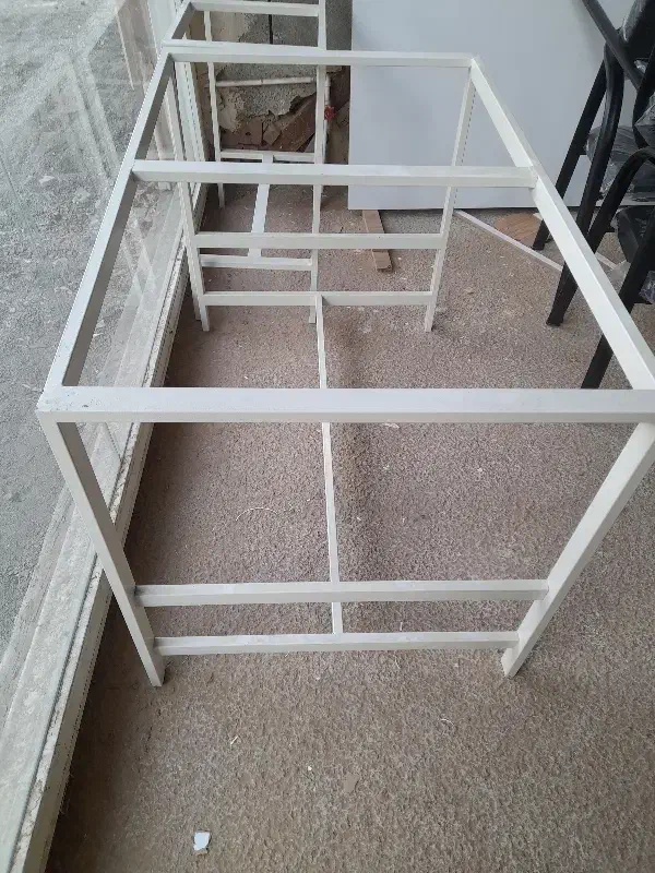 میز و صندلی|میز و صندلی غذاخوری|سلماس, |دیوار