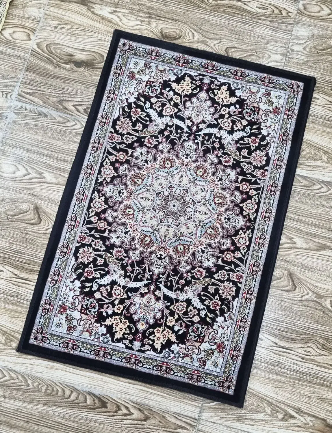 پادری(ازفرش فرحی)|پادری|رشت, کوی حسینی|دیوار