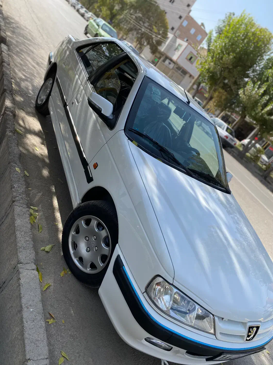 پارس دوگانه کارخانه مدل ۹۷ بیرنگ|خودرو سواری و وانت|اردبیل, |دیوار