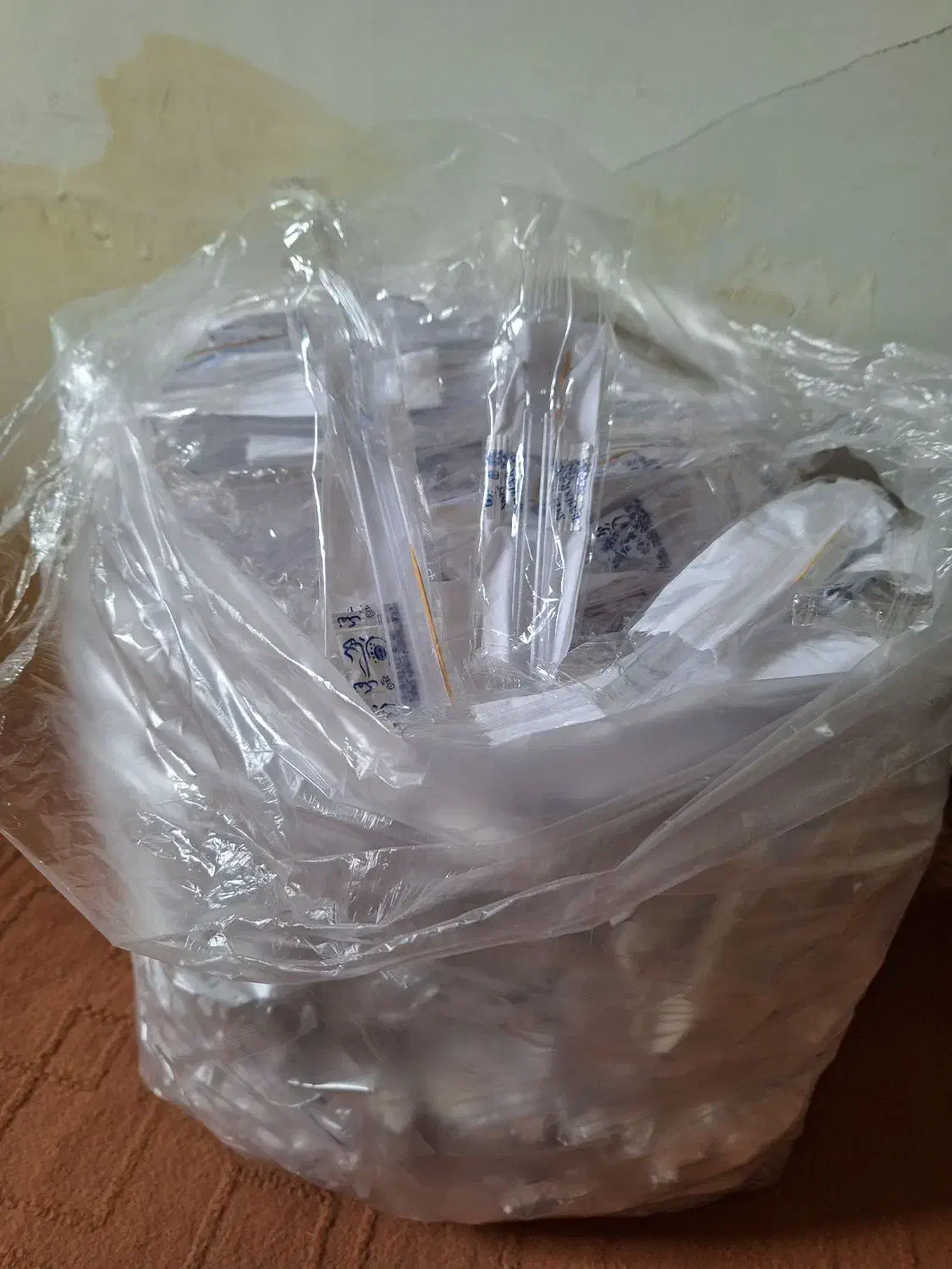 قاشق و چنگال بسته بندی شده|ظروف نگهدارنده، پلاستیکی، یک‌بارمصرف|ارومیه, |دیوار