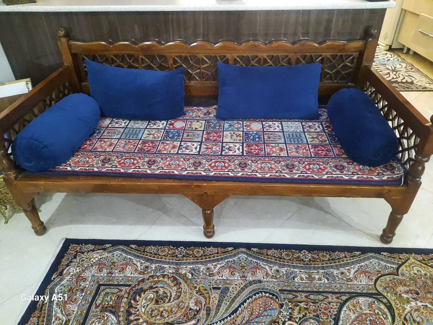 تخت سنتی و طاقچه سنتی|صندلی و نیمکت|تهران, ائمه اطهار|دیوار