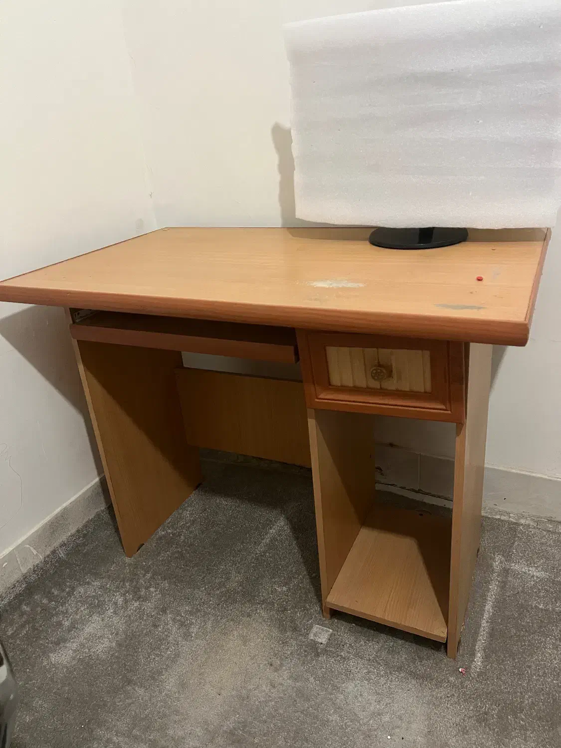 میزکامپیوتر|میز تحریر و کامپیوتر|فردوسیه, |دیوار