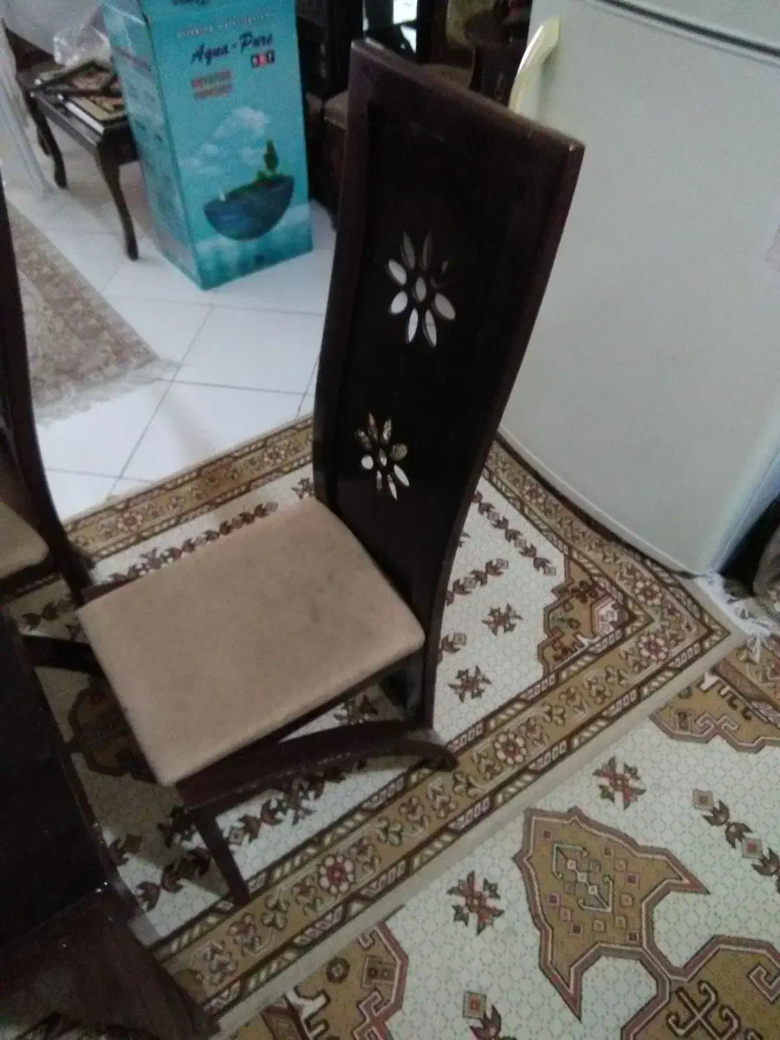 یک عدد میز نهار خوری چهار نفره|میز و صندلی غذاخوری|ملارد, |دیوار