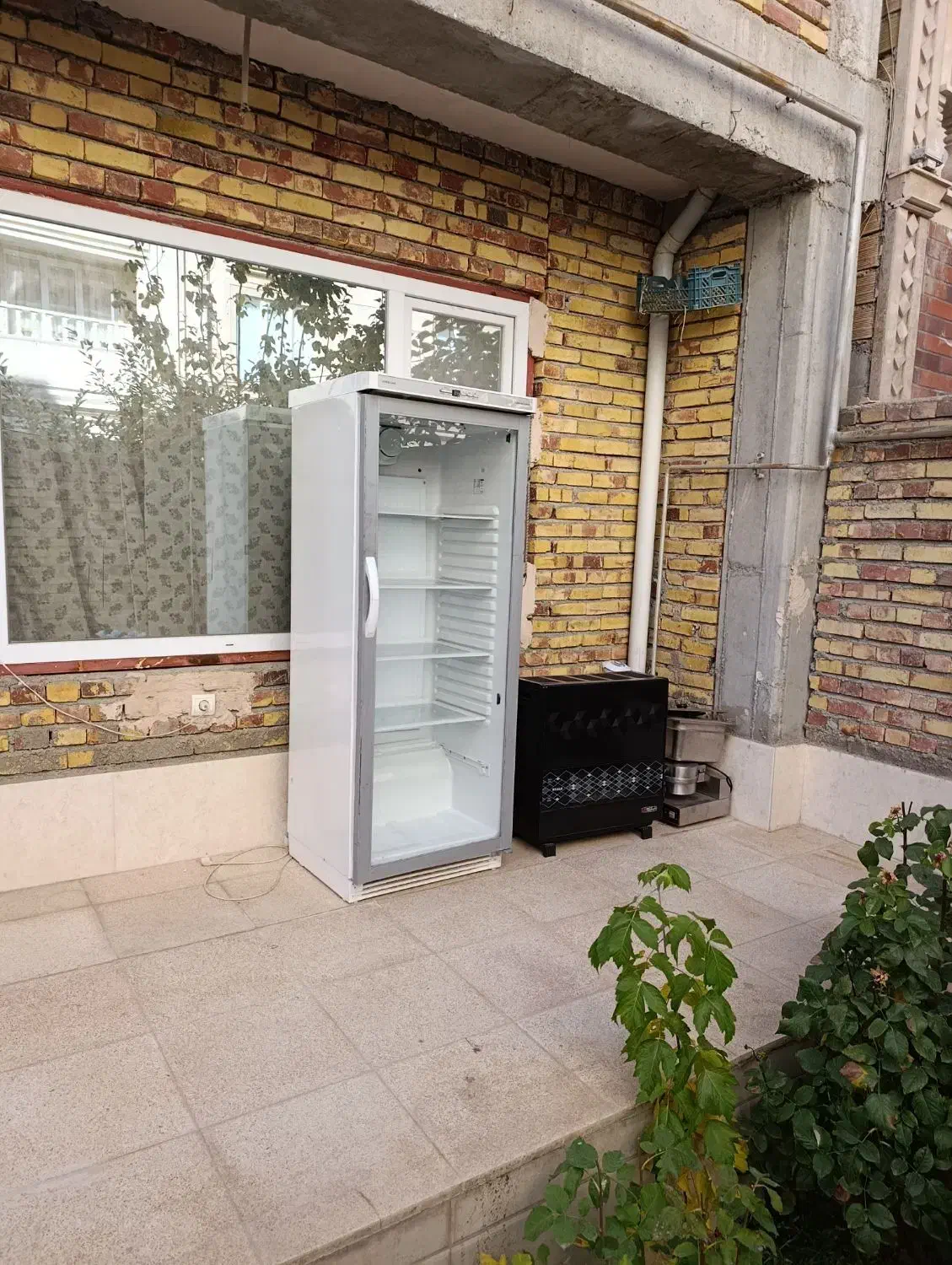 یخچال بخاری سرخ کن وافل ساز شکلات آبشاری|کافیشاپ و رستوران|ارومیه, |دیوار