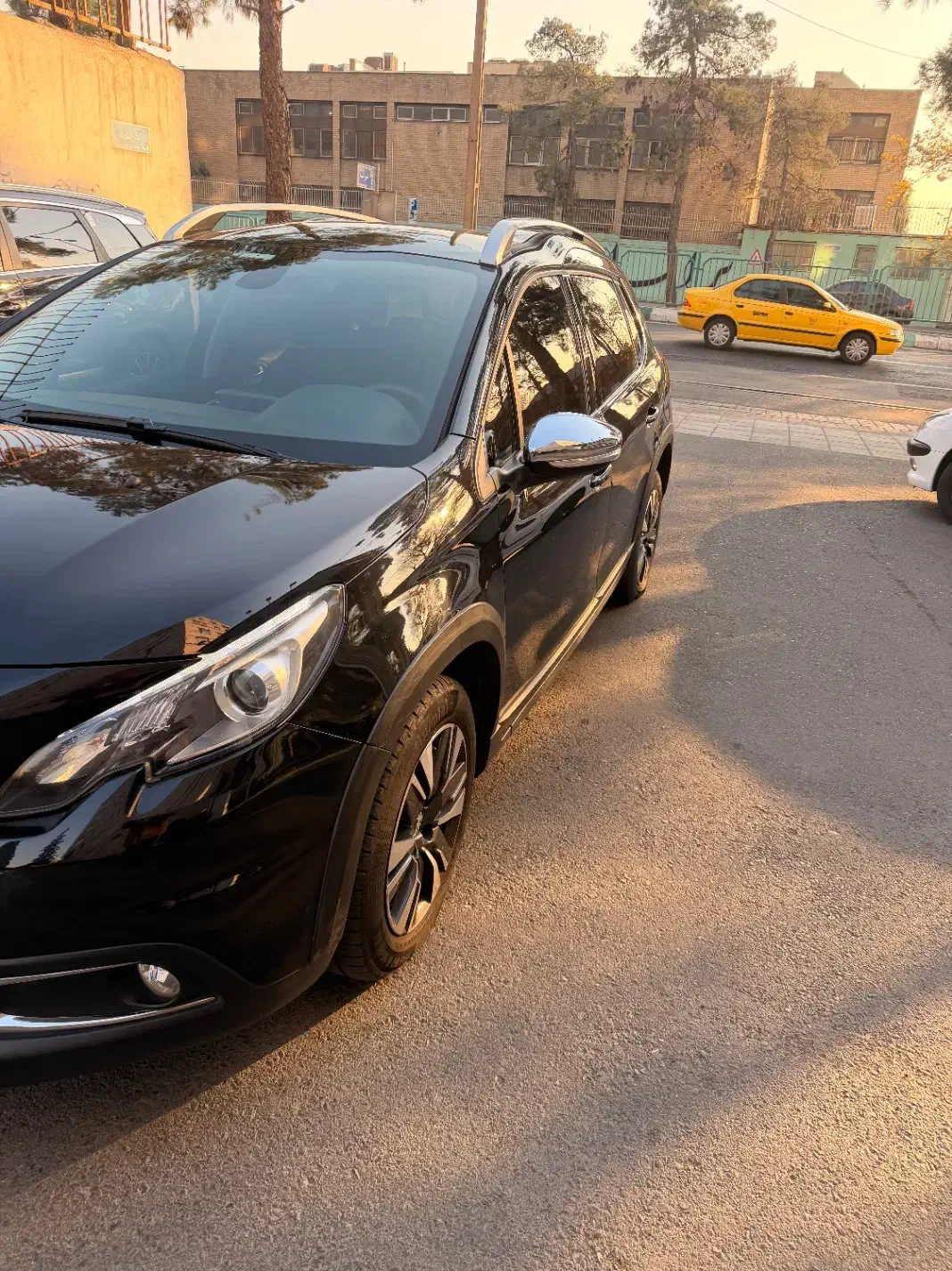 پژو 2008|خودرو سواری و وانت|تهران, تهرانپارس غربی|دیوار