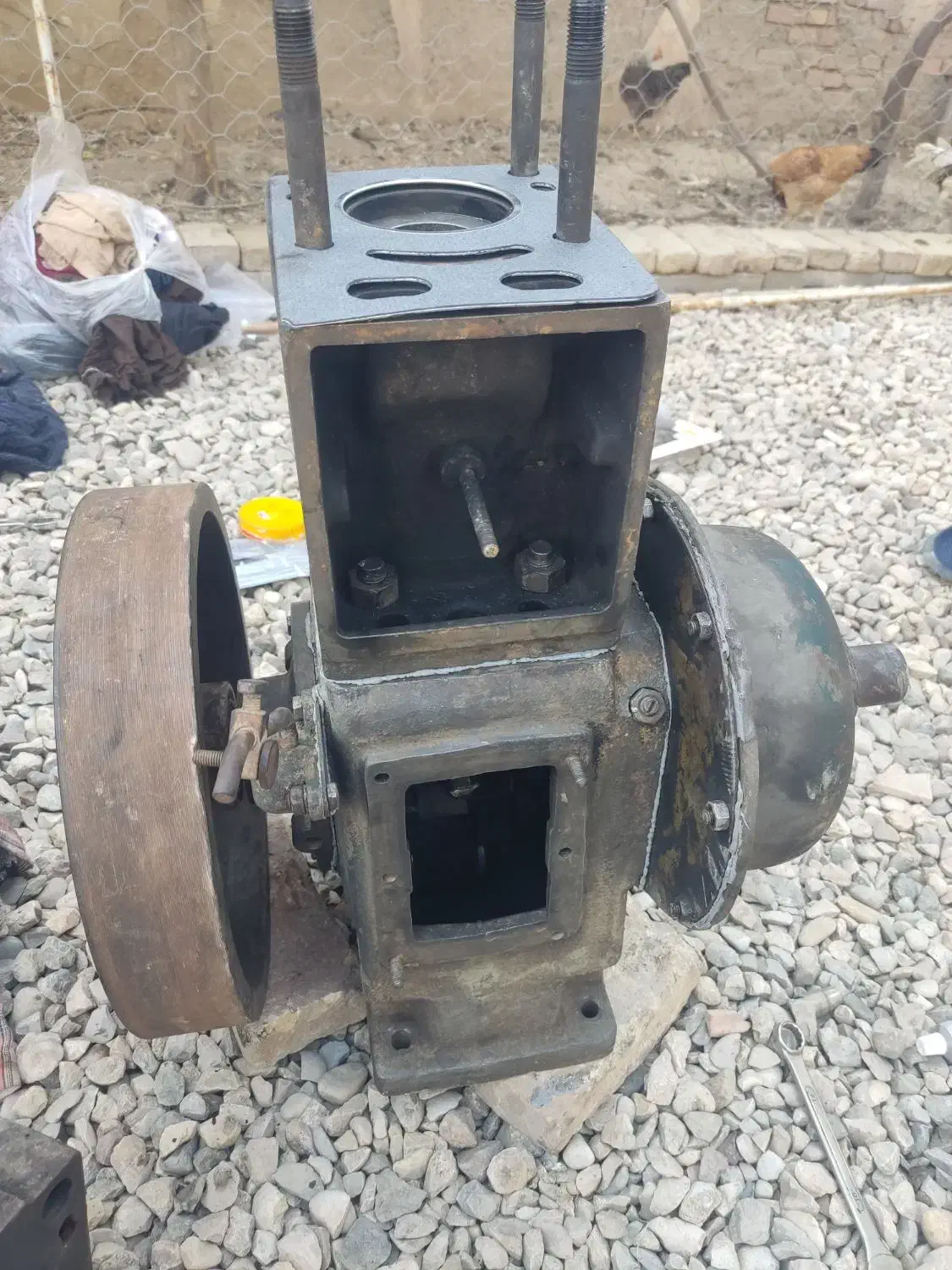 پمپ مارگو آبی تازه تعمیر|ماشینآلات صنعتی|کلاله, |دیوار