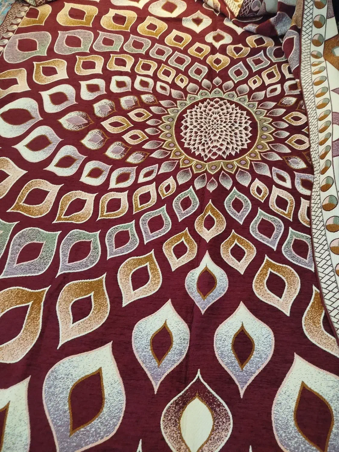 روفرشی12متری|روفرشی|بروجرد, |دیوار