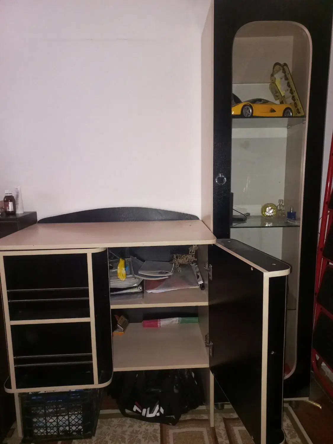 میز تحریر و ویترین ام دی اف|میز تحریر و کامپیوتر|قرچک, زیبا شهر|دیوار