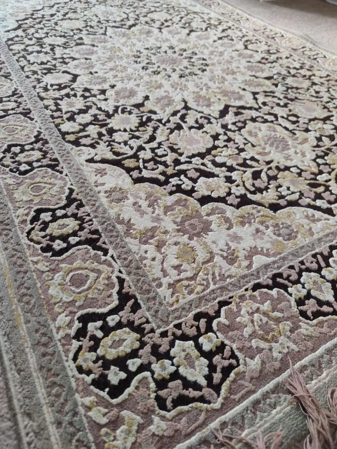 فرش دیبا|فرش|پرند, فاز ۴|دیوار