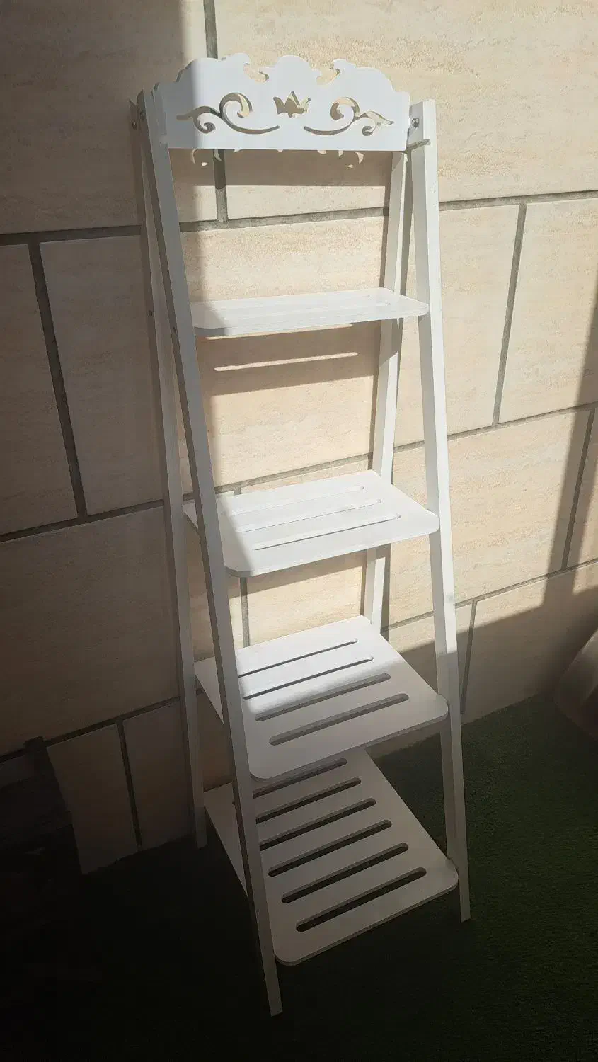 شلف چند طبقه|کتابخانه، شلف، قفسههای دیواری|شاهینشهر, شهرک گلدیس|دیوار