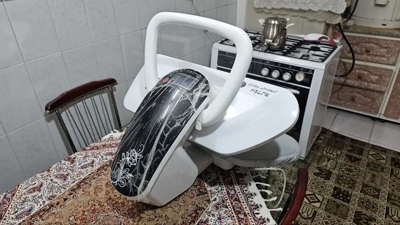 اتو پرسی با میز برندHOGARO هوگارو مدل 8000|اتو و لوازم اتو|اصفهان, جلالیه|دیوار