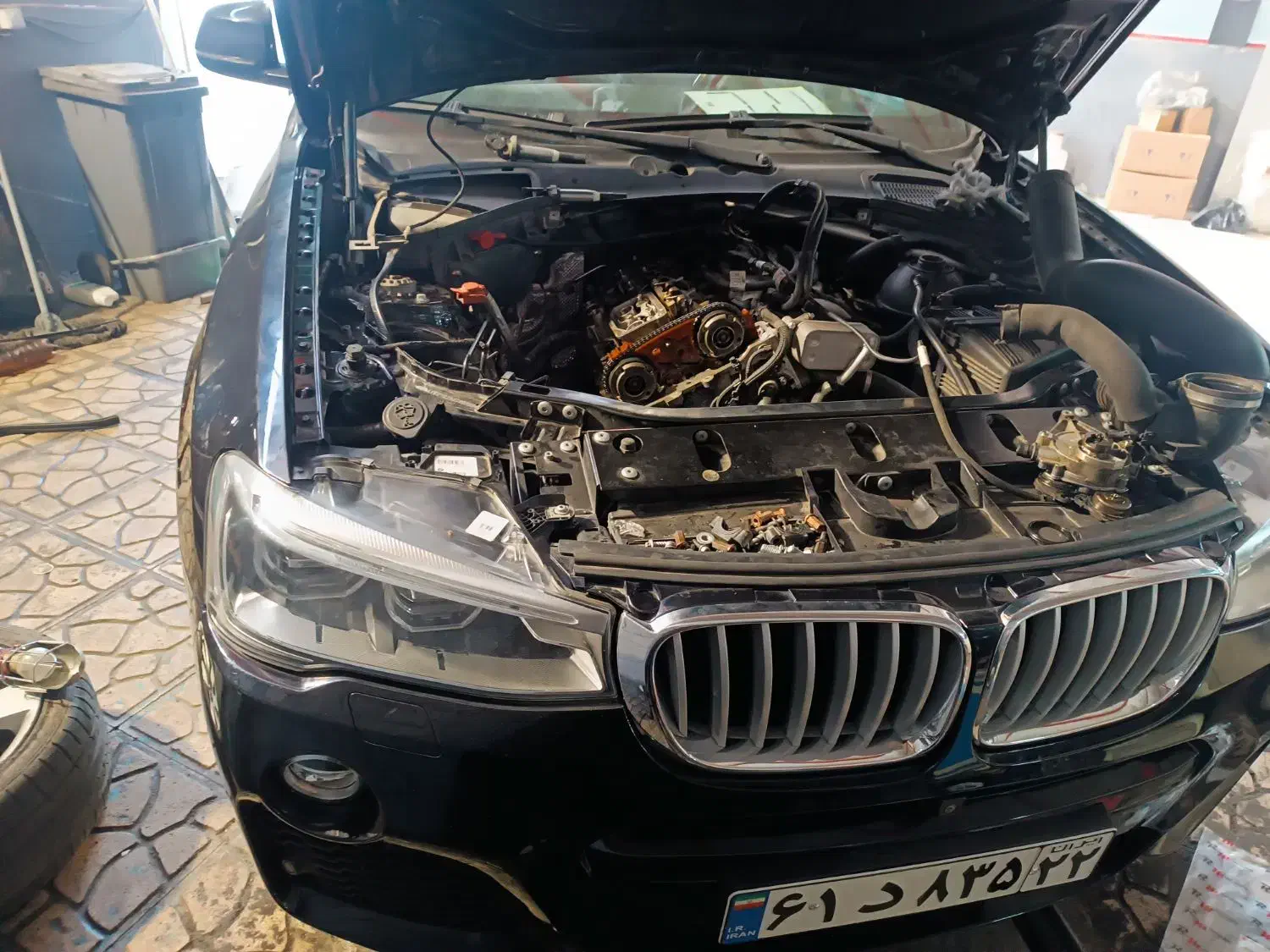 مکانیک مکانیکی و باطری سازی باتری سیار درب محل|خدمات موتور و ماشین|تهران, هروی|دیوار