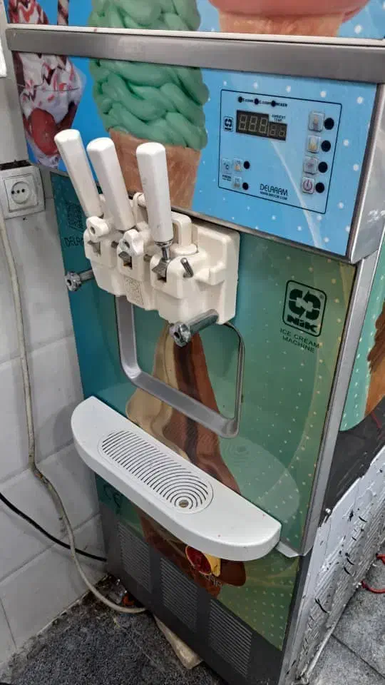 نیک نام مدل 1400|کافیشاپ و رستوران|خاوران, |دیوار