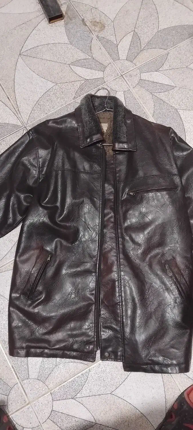 کاپشن چرم|لباس|مشگین شهر, |دیوار