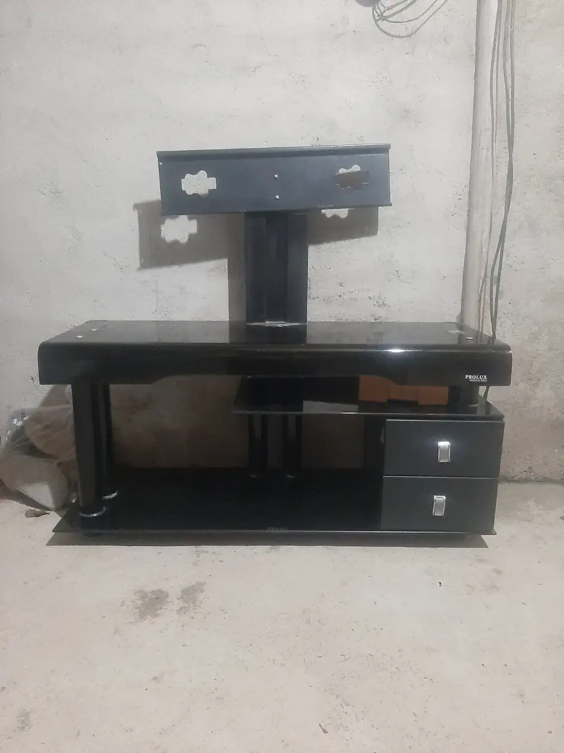 میز تلویزیون سالم|تلویزیون و پروژکتور|دورود, |دیوار