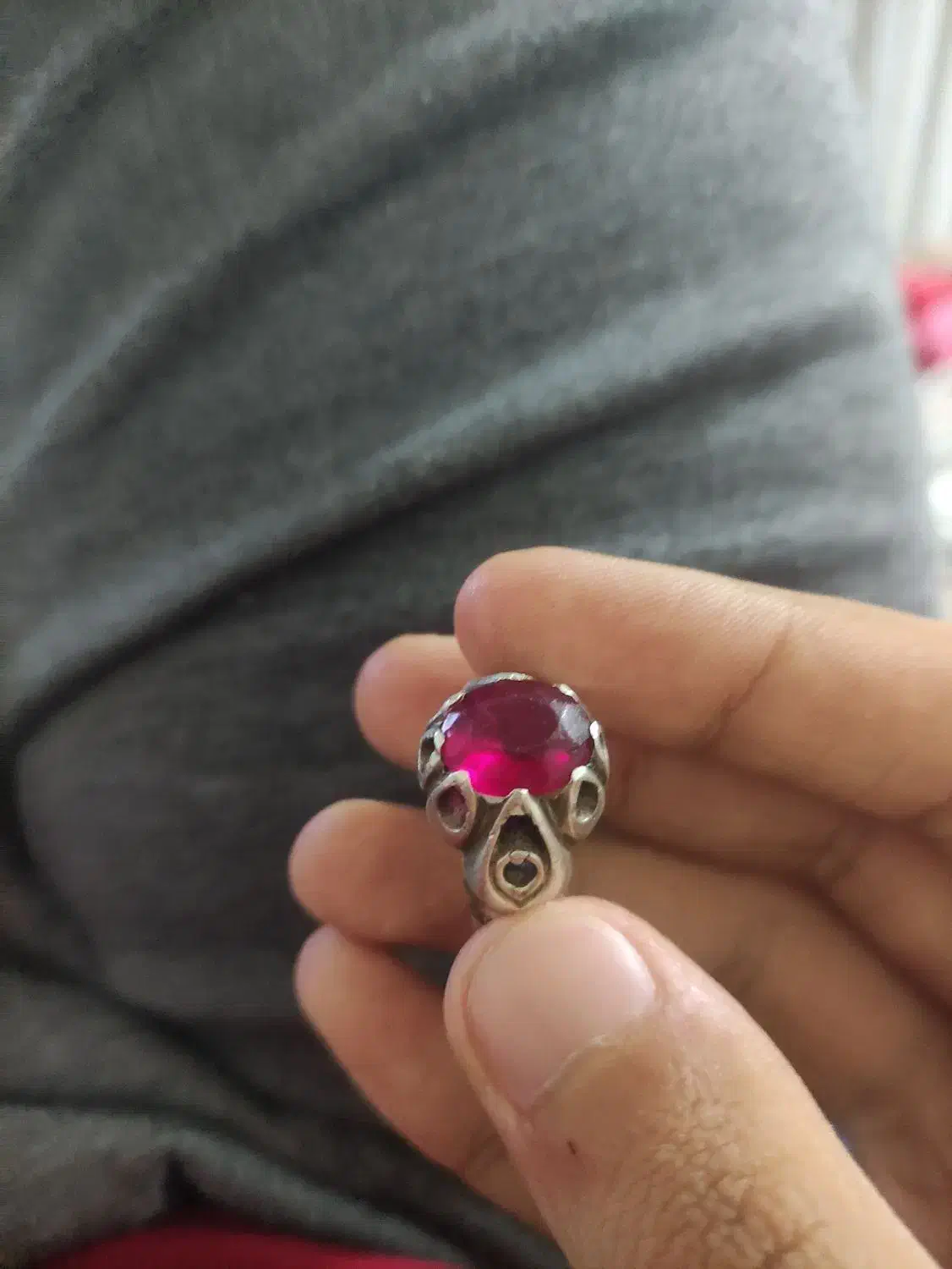 انگشتر یاقوت نقره|جواهرات|تبریز, |دیوار