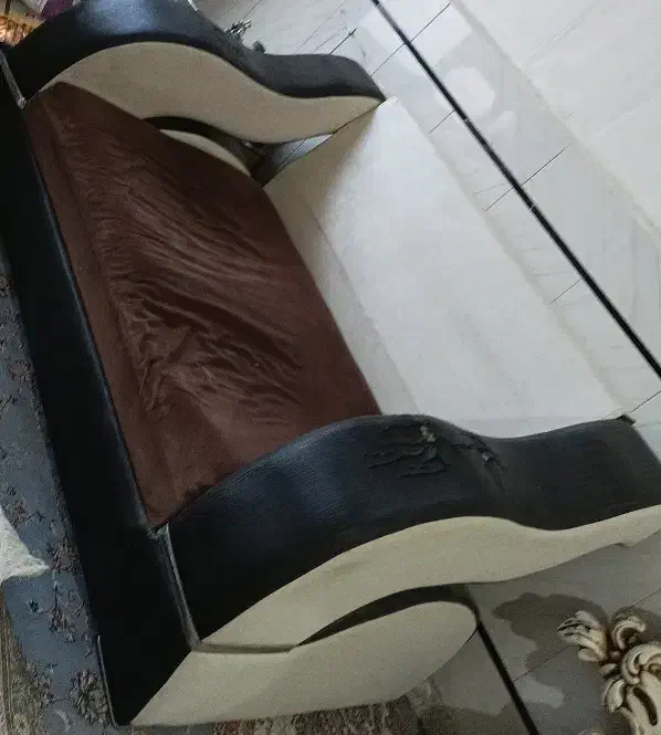 دوتا صندلی ۲۰۰تومن|مبلمان خانگی و میز عسلی|دزفول, |دیوار