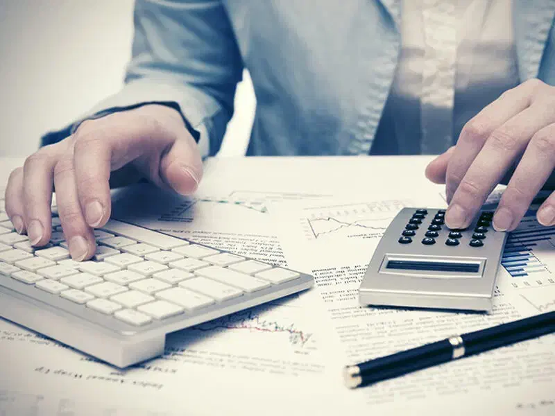 کمک حسابدارخانم همراه باآموزش|استخدام اداری و مدیریت|حمیدیا, |دیوار