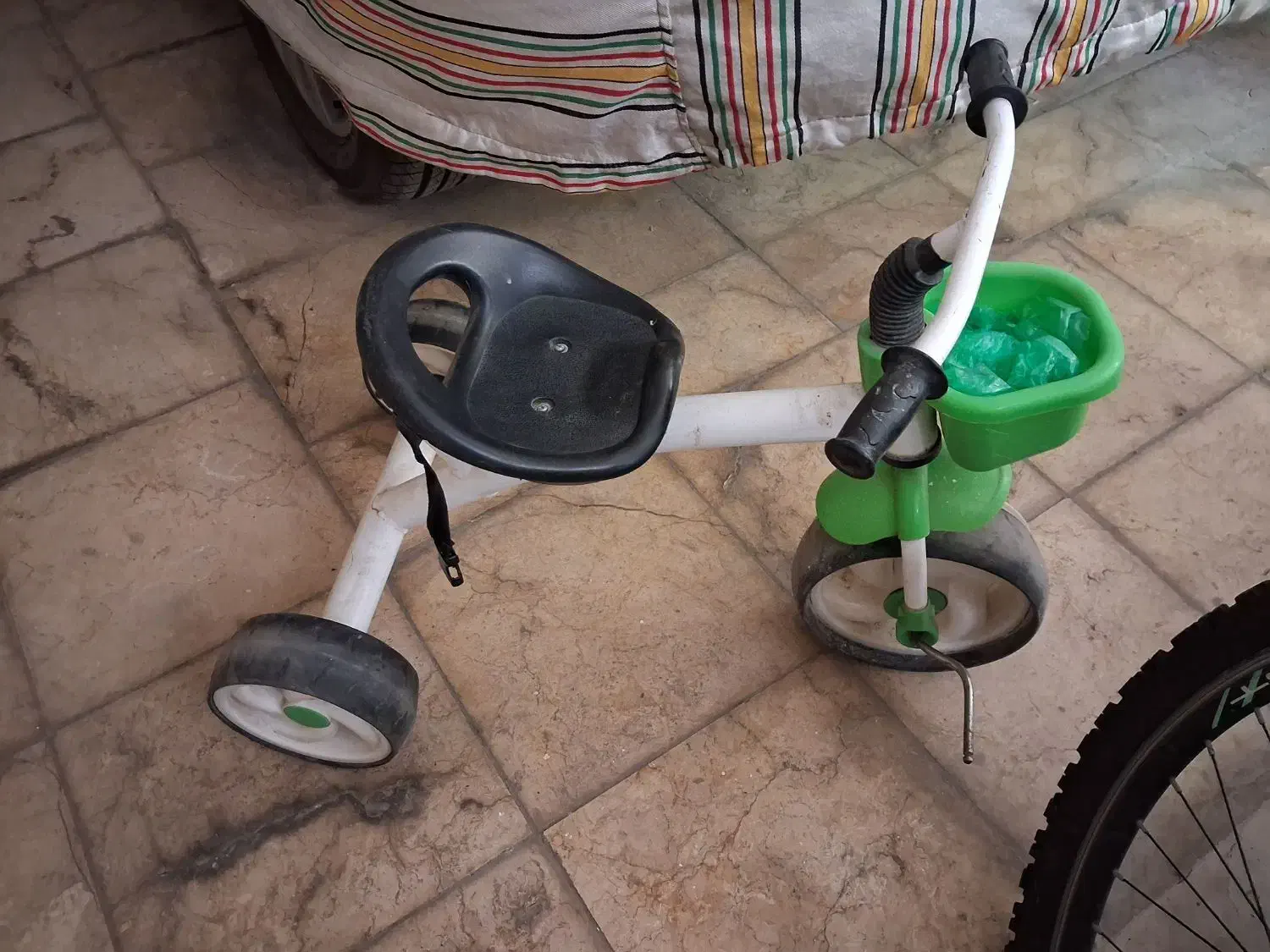 سه چرخه محکم آهنی|دوچرخه، اسکیت، اسکوتر|همدان, |دیوار