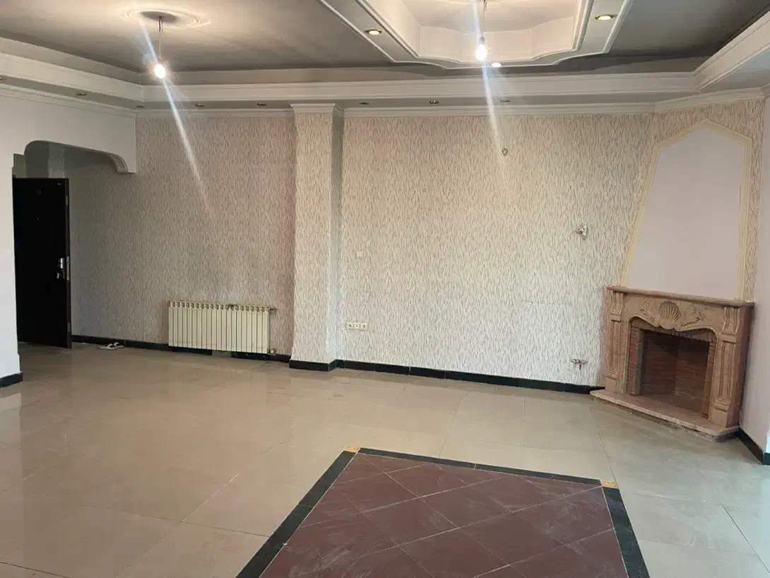 واحد۱۳۰ متری دو خواب نورگیر عالیی املاک اشیانه|اجارهٔ آپارتمان|کرج, فاز ۳ مهرشهر|دیوار