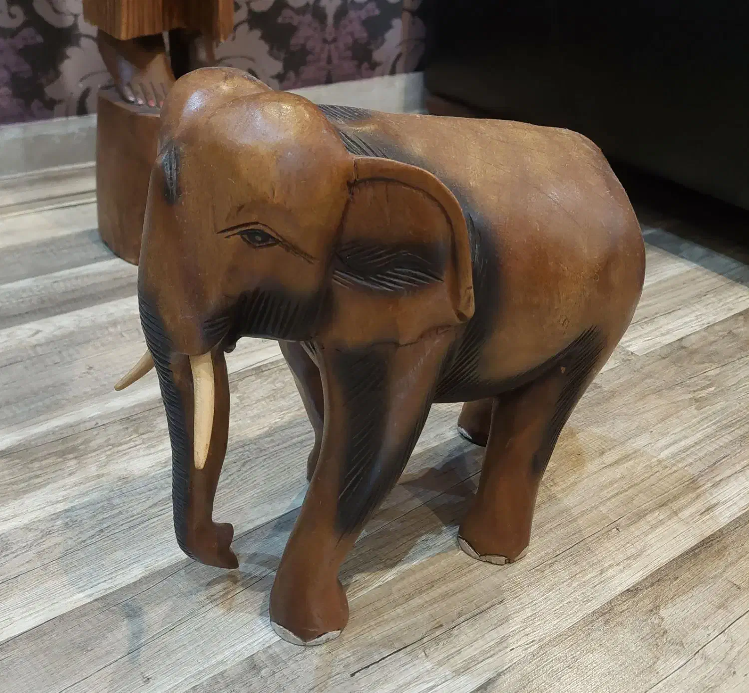 فروش لوازم دکوری(چوبی تایلندی،چرخ گوشت،قابلمه نو)|مجسمه، تندیس، ماکت|بندرعباس, |دیوار