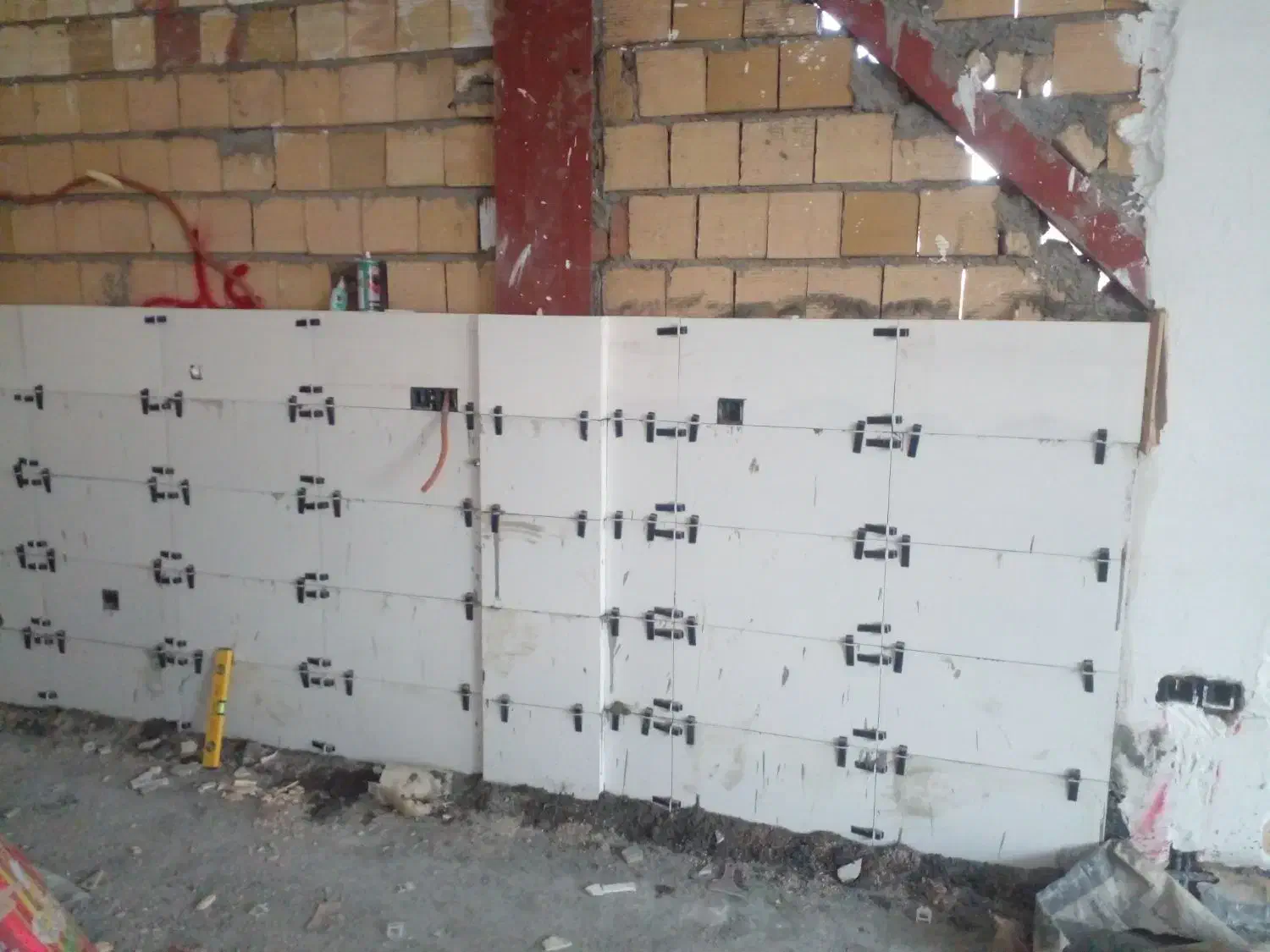 اجرای سنگ نما وکاشی وسرامیک وسنگ پله|خدمات پیشه و مهارت|نورآباد, |دیوار