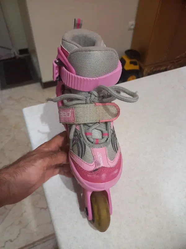 اسکیت دخترانه بالوازم کامل درحدنو سایز۳۱تا۲۶|دوچرخه، اسکیت، اسکوتر|تهران, تهرانپارس شرقی|دیوار