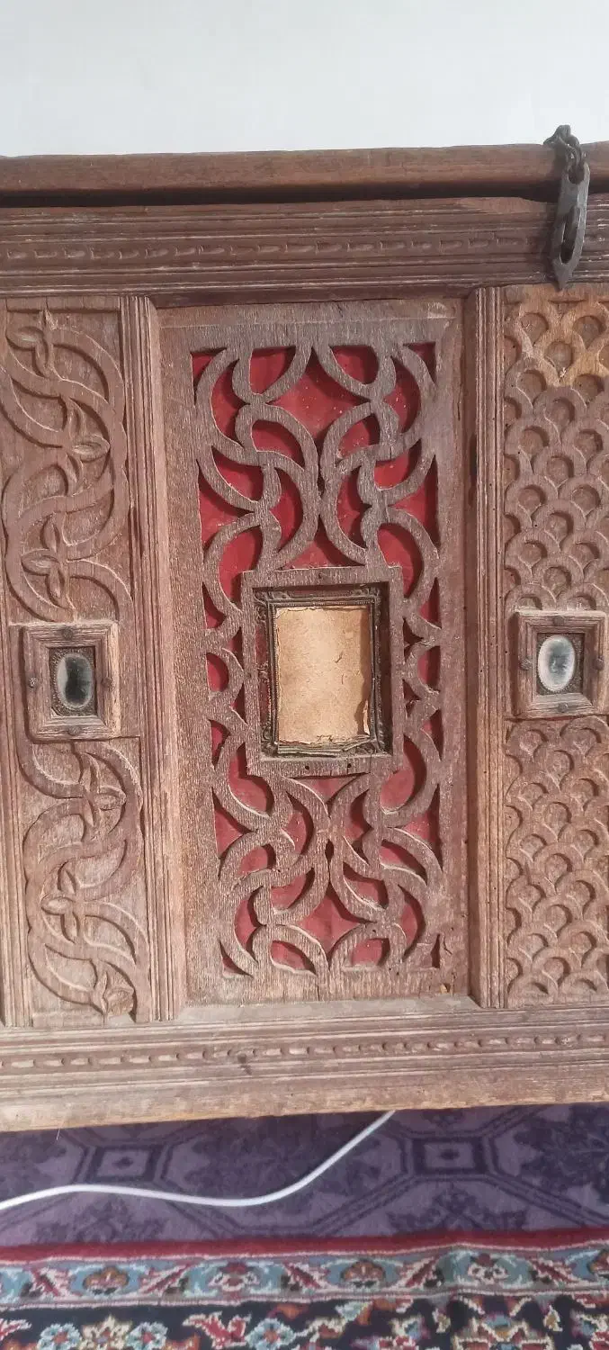 صندوق چوبی عتیقه و کلکسیونی|کلکسیون اشیاء عتیقه|علی‌آباد کتول, |دیوار