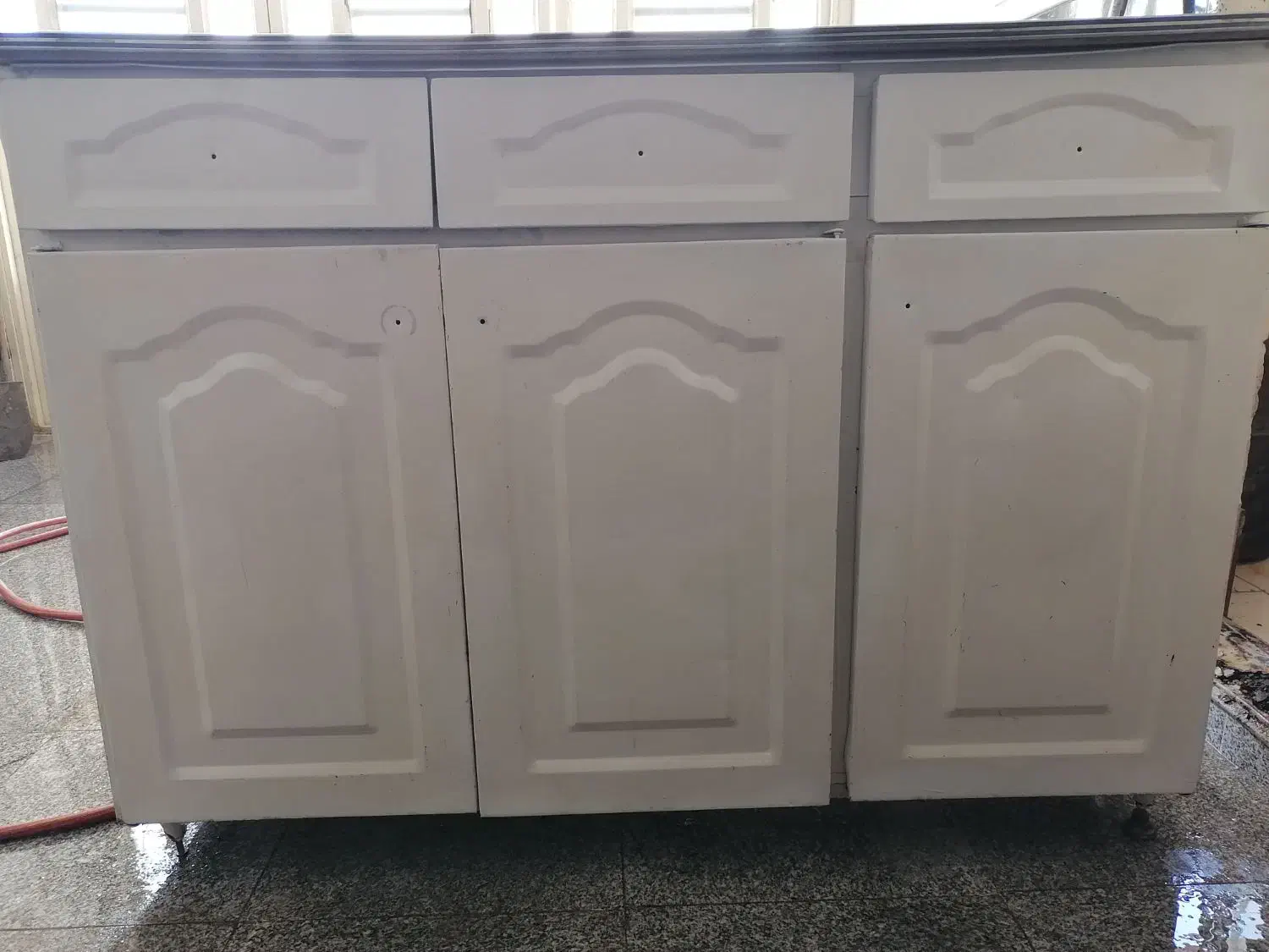 کابینت سه درب|آب‌چکان و نظم‌دهنده ظروف|قم, حکمت شمالی|دیوار